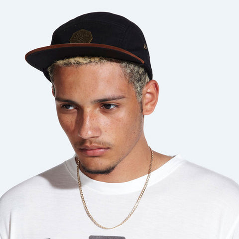 Medal 5 Panel Cap